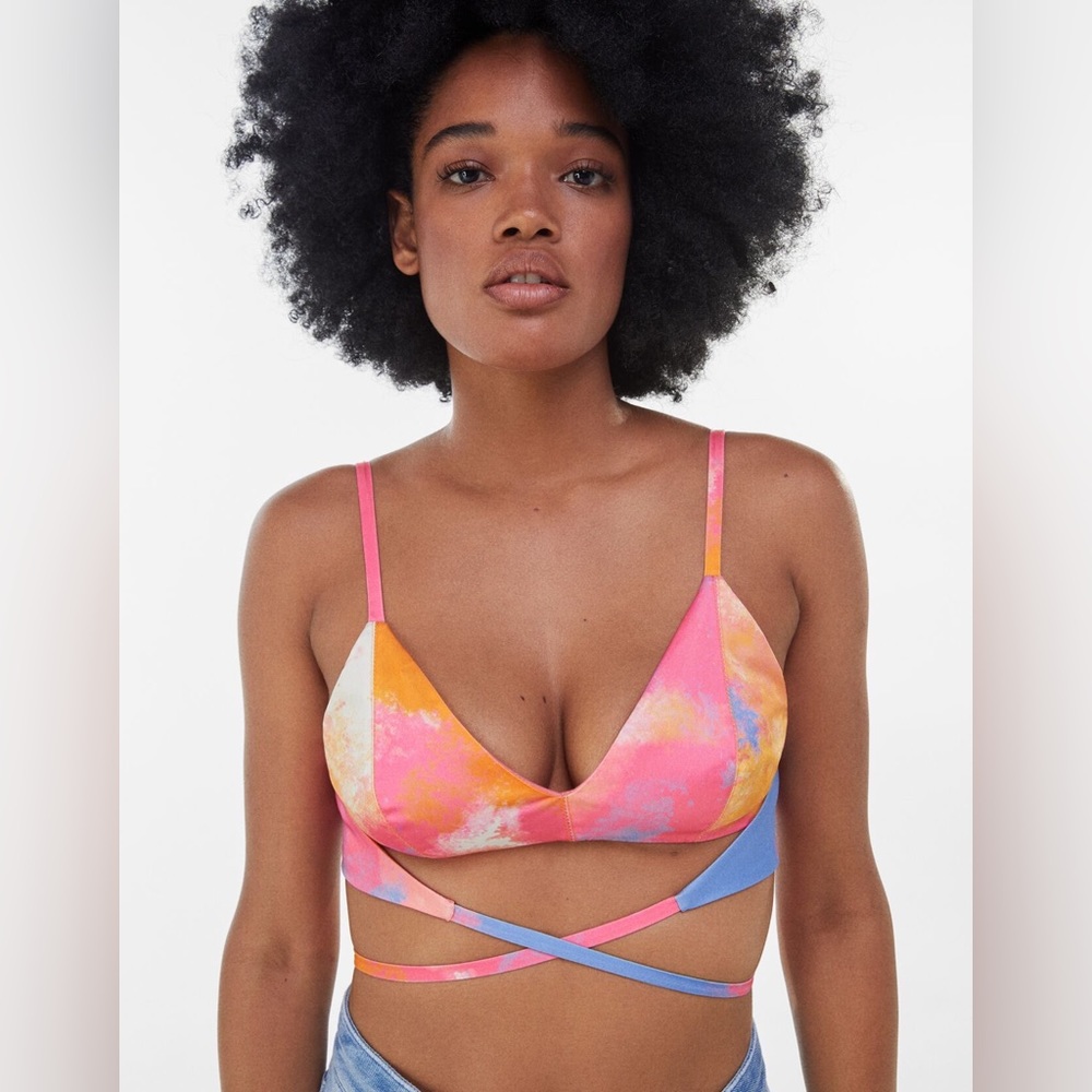 Bershka bralette top size medium new with tags